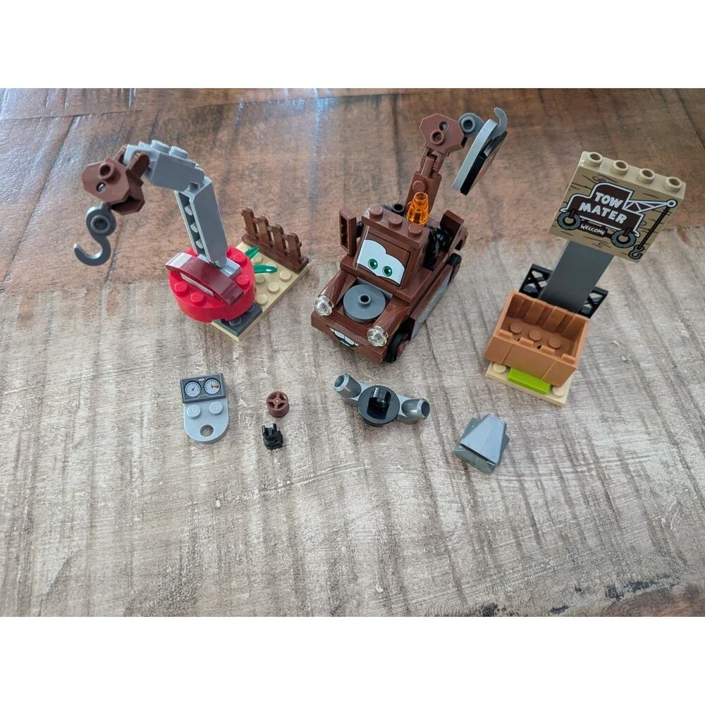 LEGO Juniors 10733 Mater's Junkyard 62pc 100% Complete Set w/ Instructions Cars